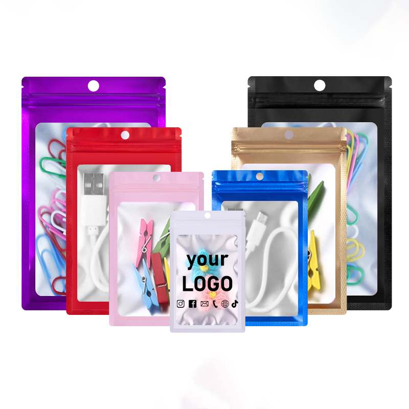 Photography Of The Year - 100 sacs en aluminium colorés avec