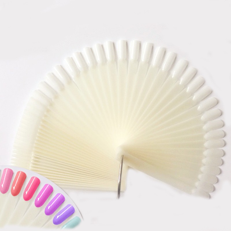 Faux-ongles vernis, 4 couleurs - Color Checker Card avis et prix